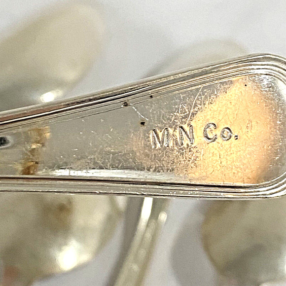 Vintage Silverplate teaspoons matching set of 8 International Silver MN & Co - Picture 6 of 8